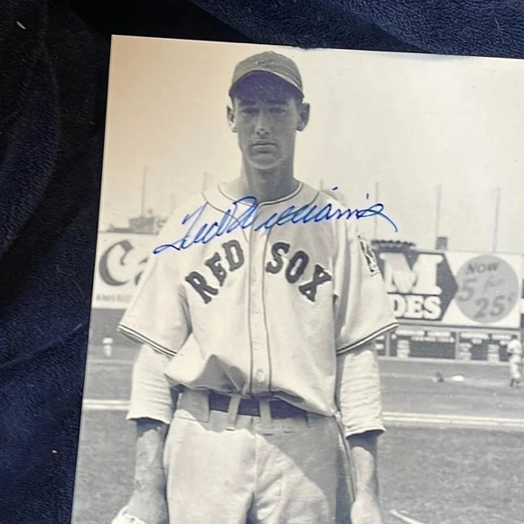 Ted Williams Boston Red Sox - Picture 2 of 3